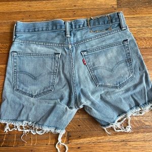 Levi urban renewal vintage short
